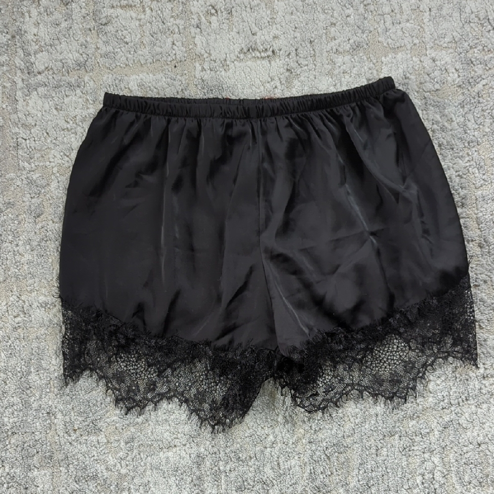 Shein Black Satin Pajama Shorts Size Medium - Picture 4 of 4